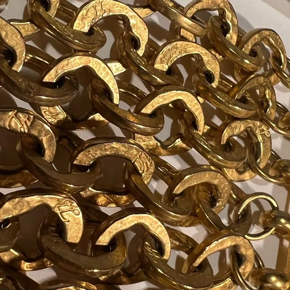 Karl Lagerfeld UNBELIEVABLE Chain Bracelet - Couture - Picture 7 of 9